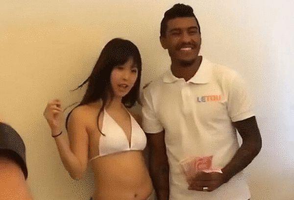 人妻啪啪2