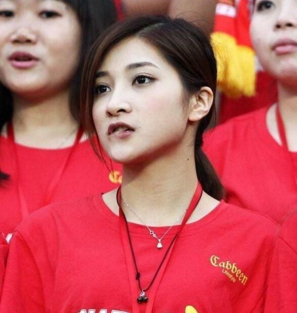 邻家姐姐