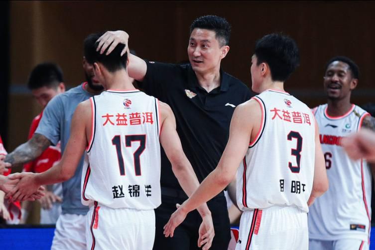亚洲精品久久久午夜伊人