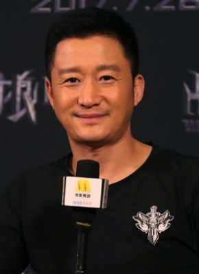 后台女护士
